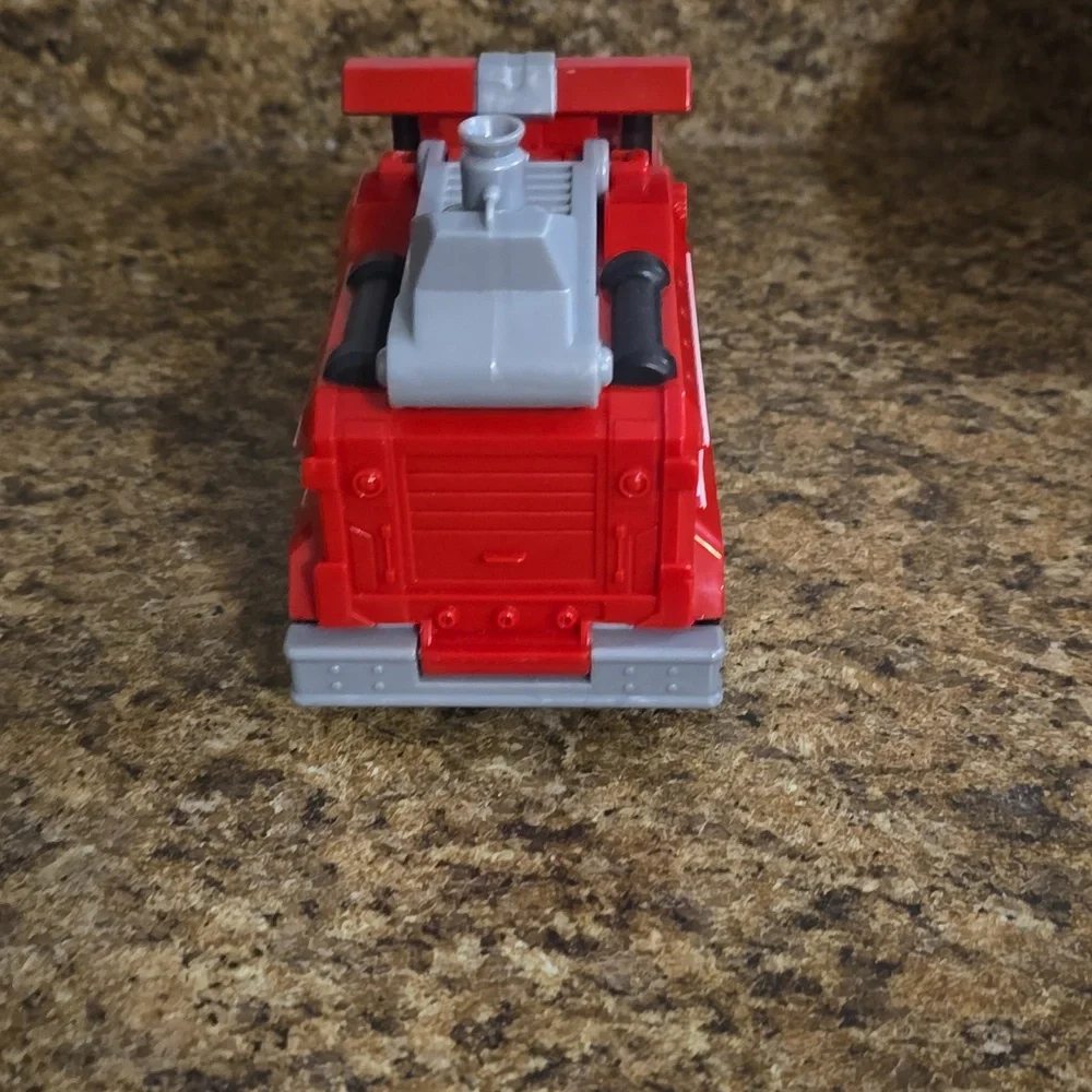 Paw Patrol Marshalls Red and Gray Fire‎ Truck with Movable Ladder